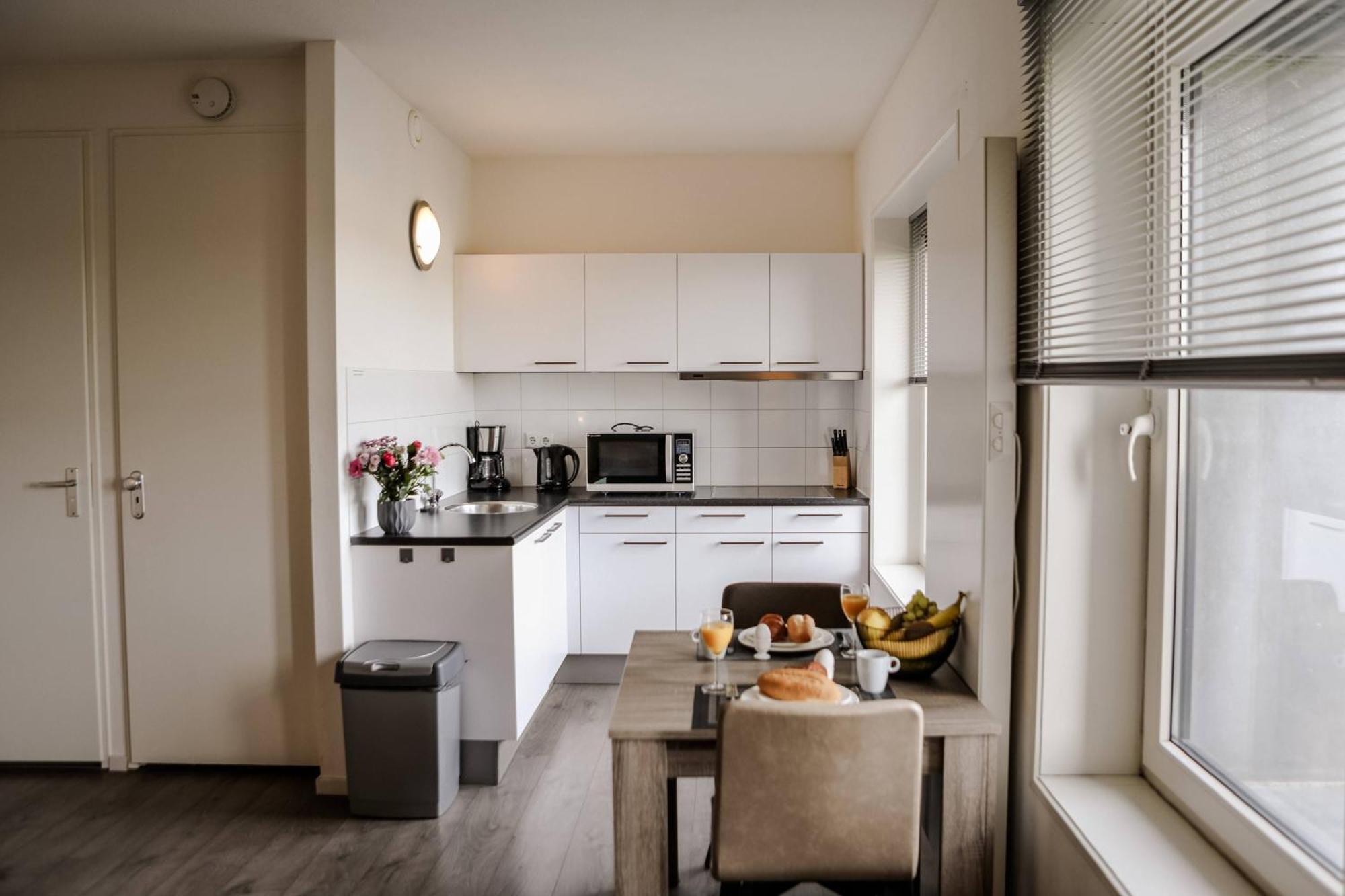 Strand Appartementen Wemeldinge Exterior foto