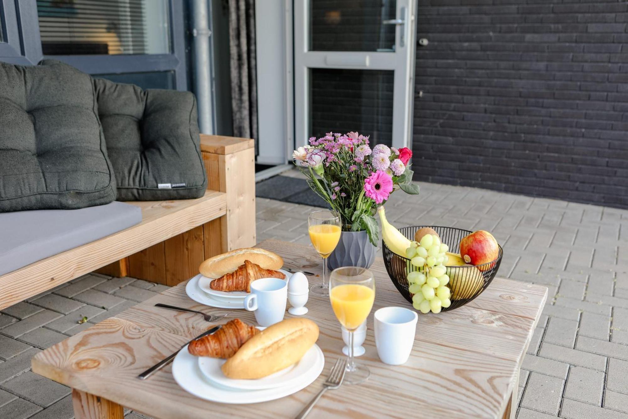 Strand Appartementen Wemeldinge Exterior foto